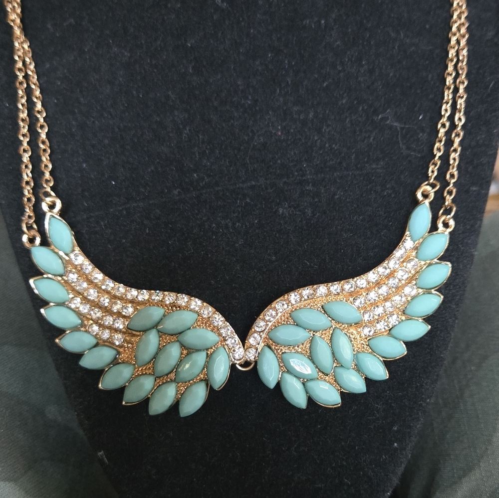 Turquoise & Crystal Gold Wing Necklace 9"/18 Adjustsble - Picture 4 of 5